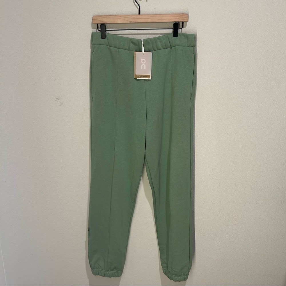 NWT On Cloud Club Sweatpants Fern Men’s Medium